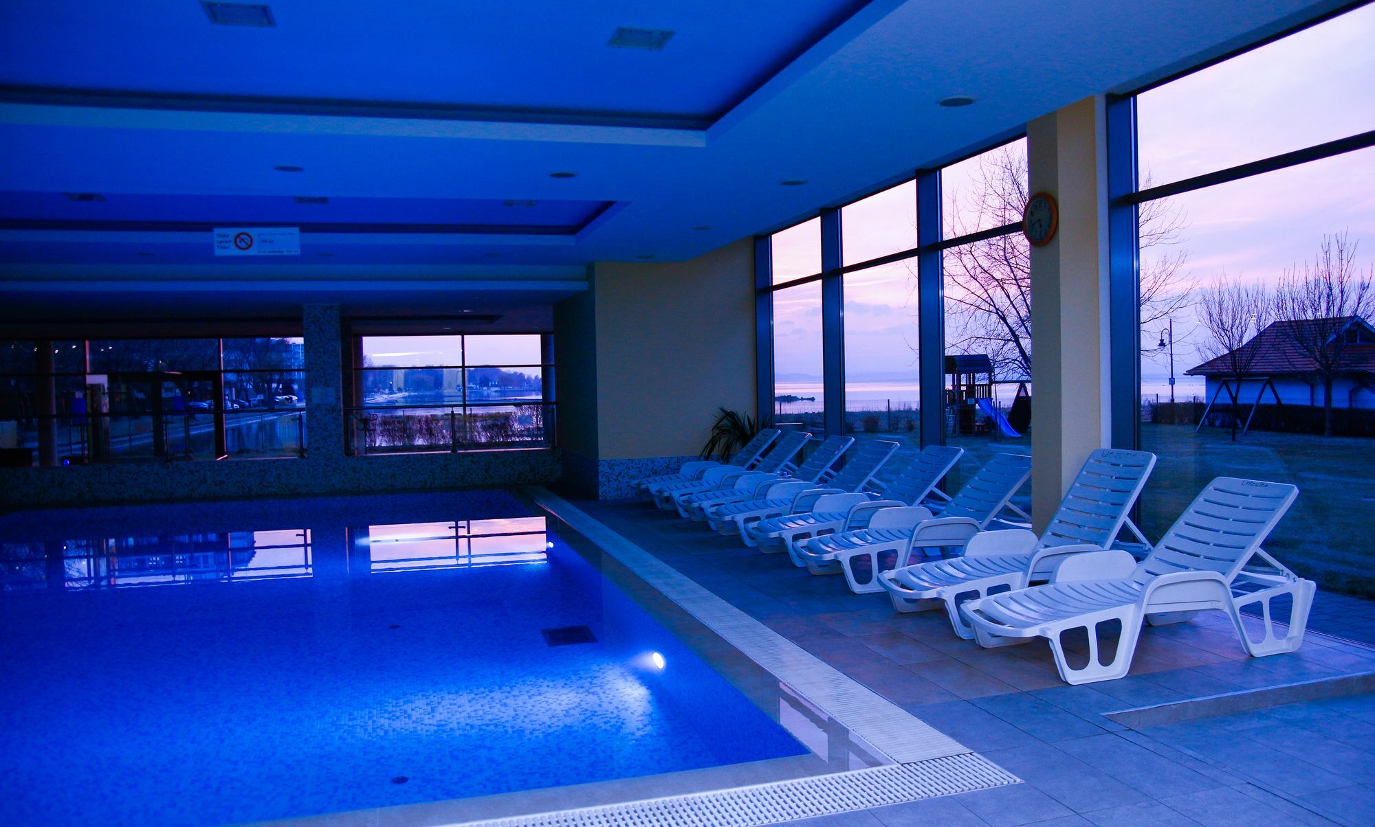 Club 218 Wellness Petra Apartman シオーフォク エクステリア 写真